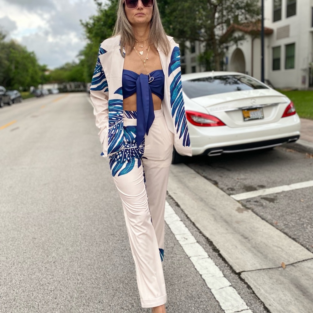 3-Piece Tropical Satin Set | Oversized Blazer, High-Waist Pants & Tie Top